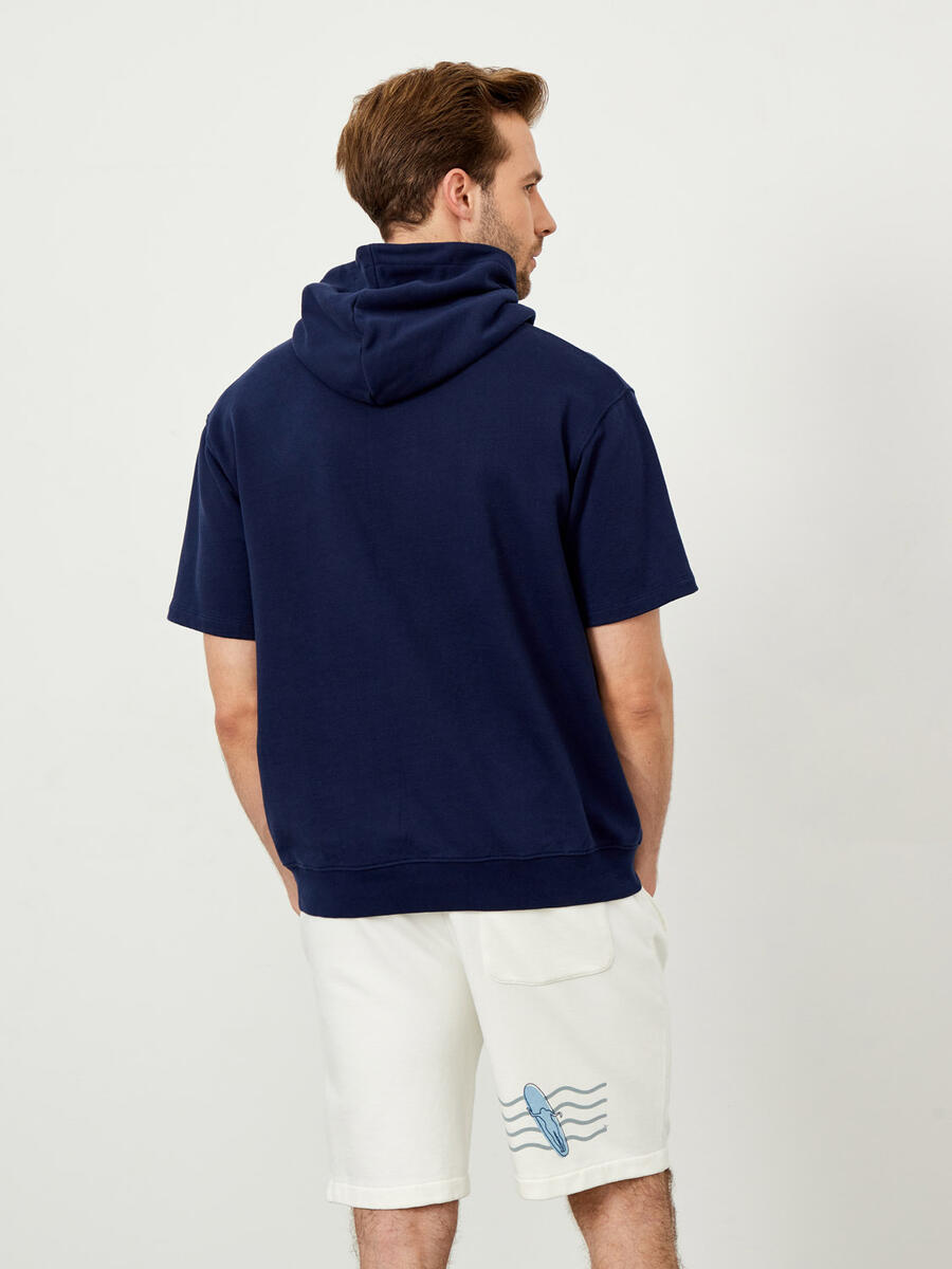 Xint %100 Pamuk Kapüşonlu Oversize Kısa Kollu Basic Sweatshirt. 4