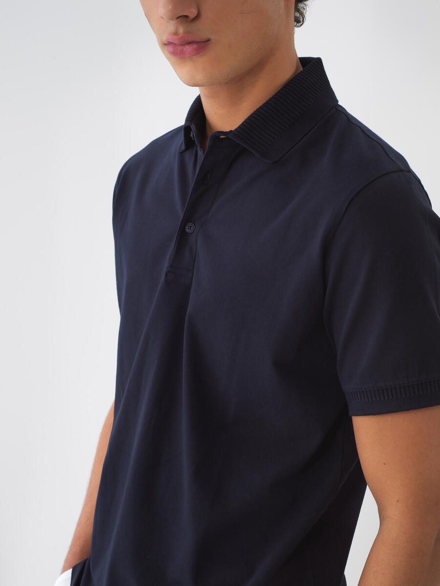 Polo Yaka Pamuklu Regular Fit Basic Tişört
