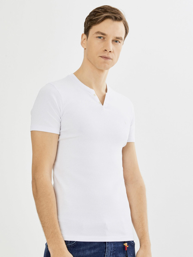 XINT - Patlı Yaka Pamuklu Basic Tişört