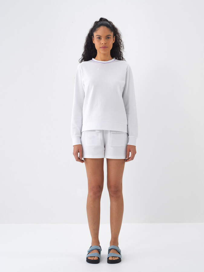 XINT - Pamuklu Regular Fit Arkası Baskılı Sweatshirt